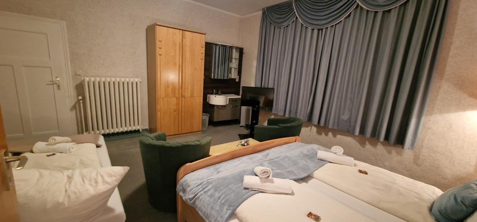 Hotel-Restaurant Wilhelmsbad Seesen Eksteriør billede